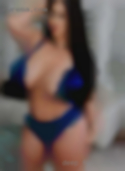Deep fucking and lots of swinger looking oral SEX.