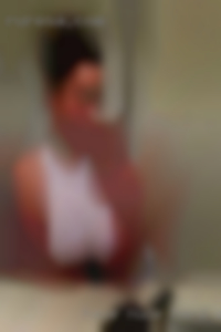 Have nude hard experience meeting couples.