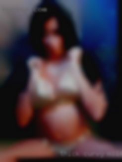 Thick, curvy, milf, cougar,discreet.